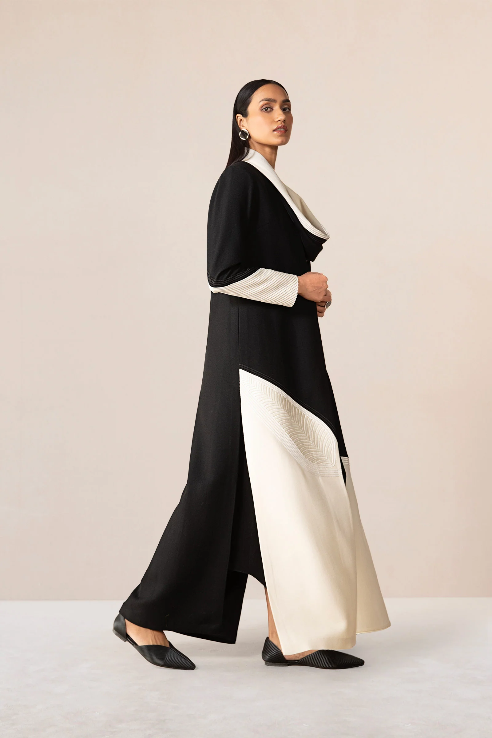 Aairah Jacket - Image 7