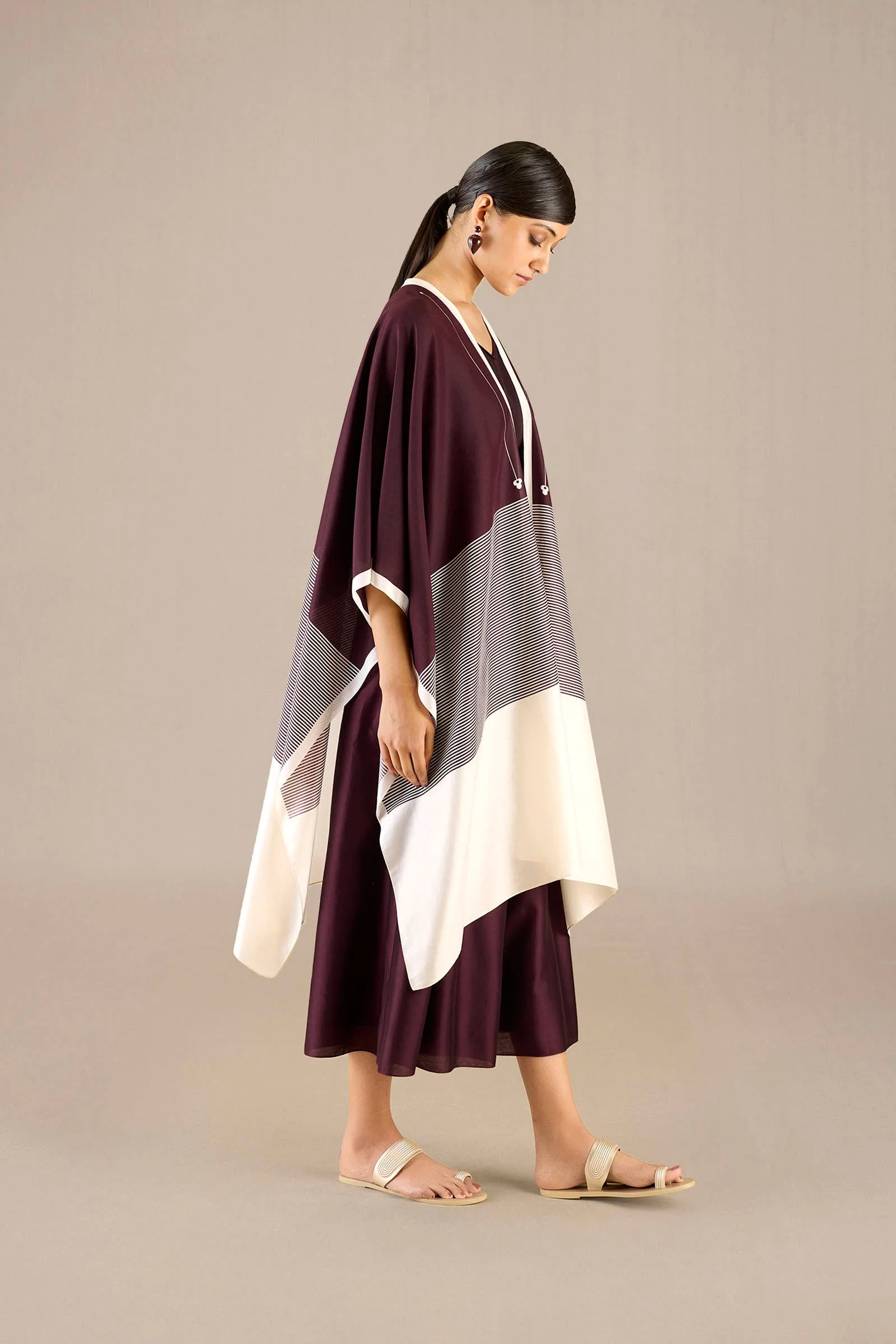 Alaia Cape - Image 8