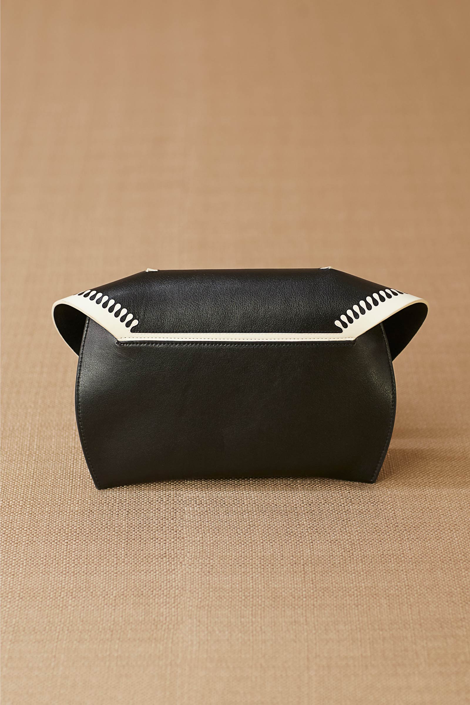 Amina clutch - Image 5