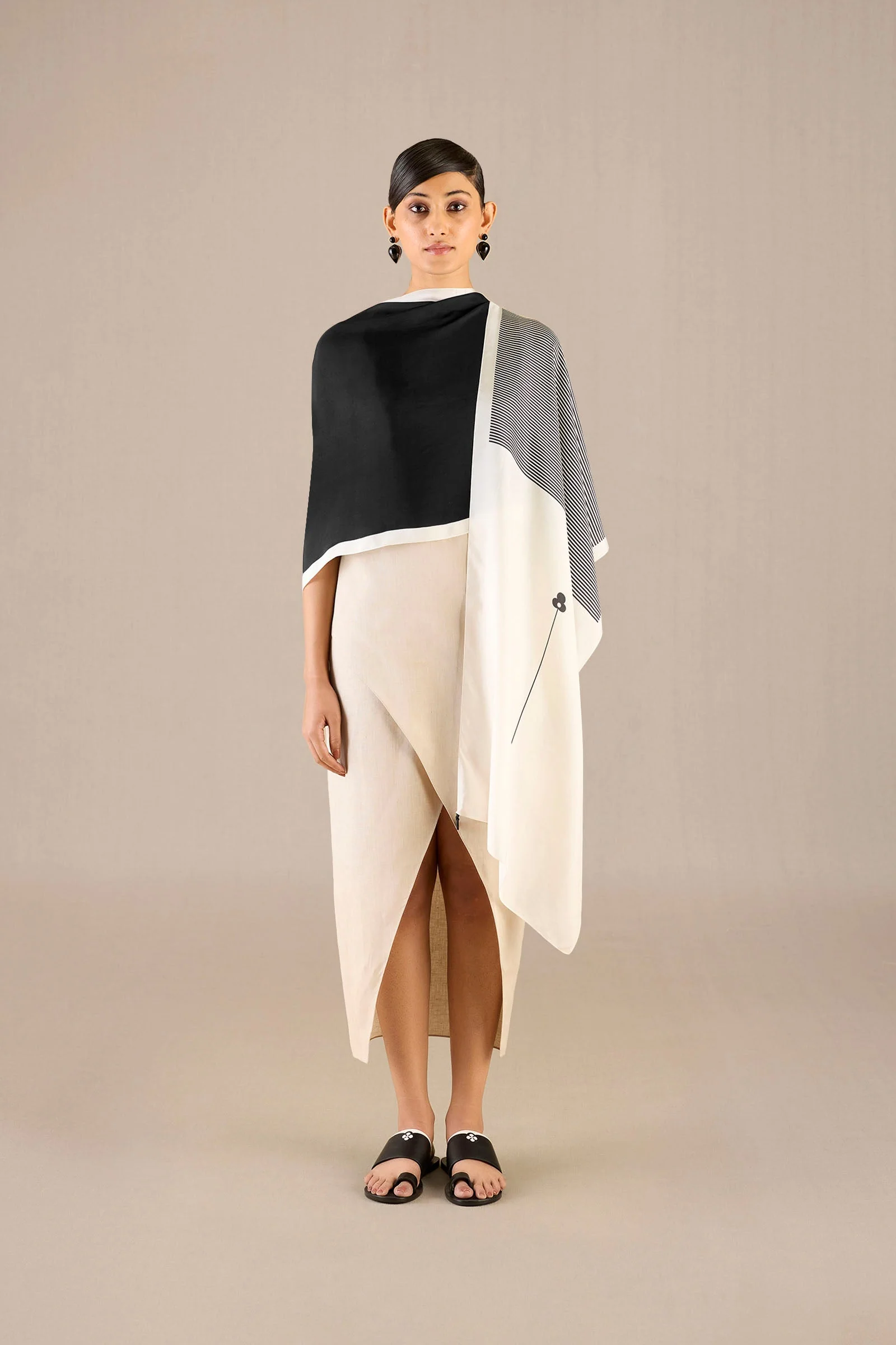 Amora Scarf - Image 4
