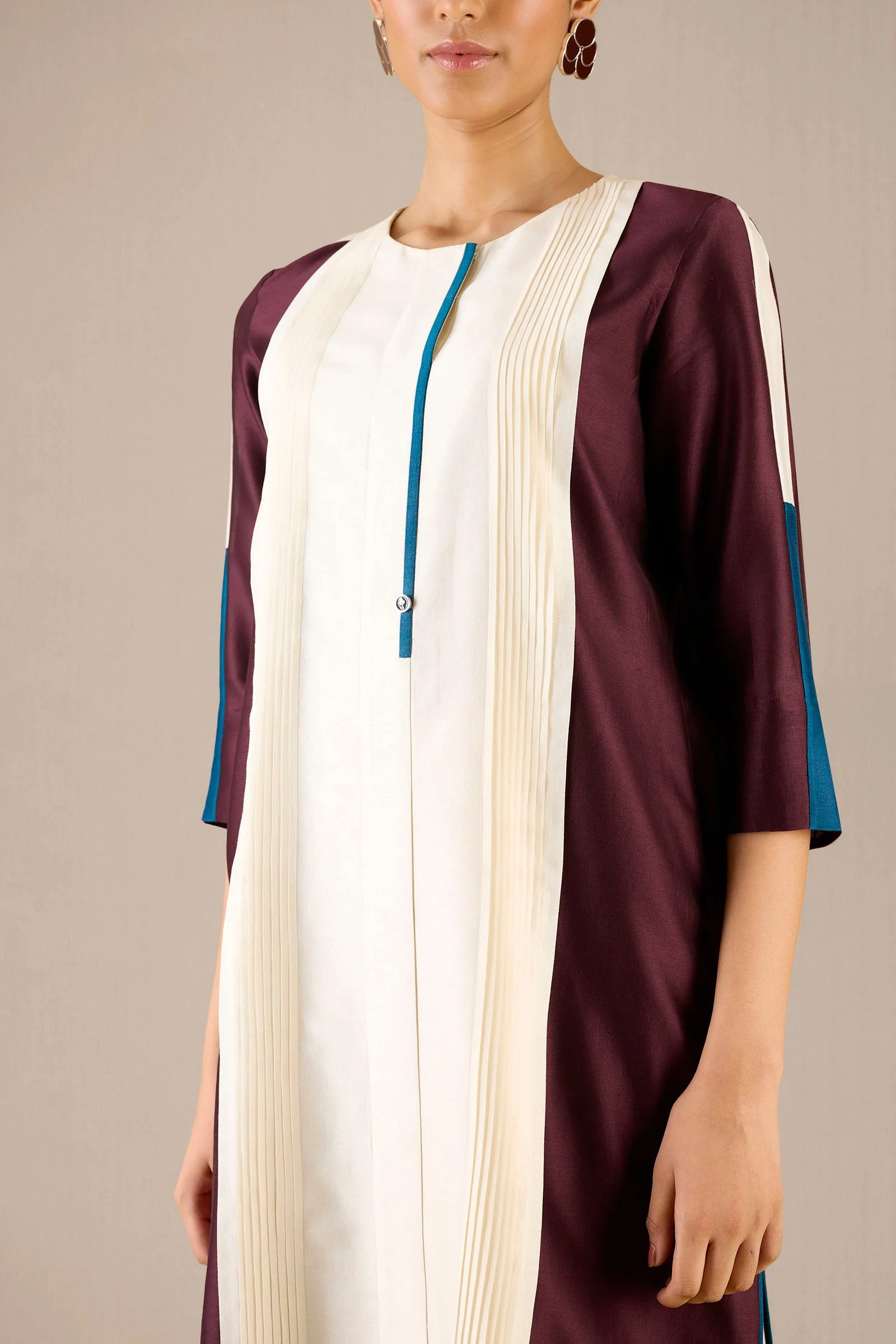 Araiah Kurta Set - Image 3