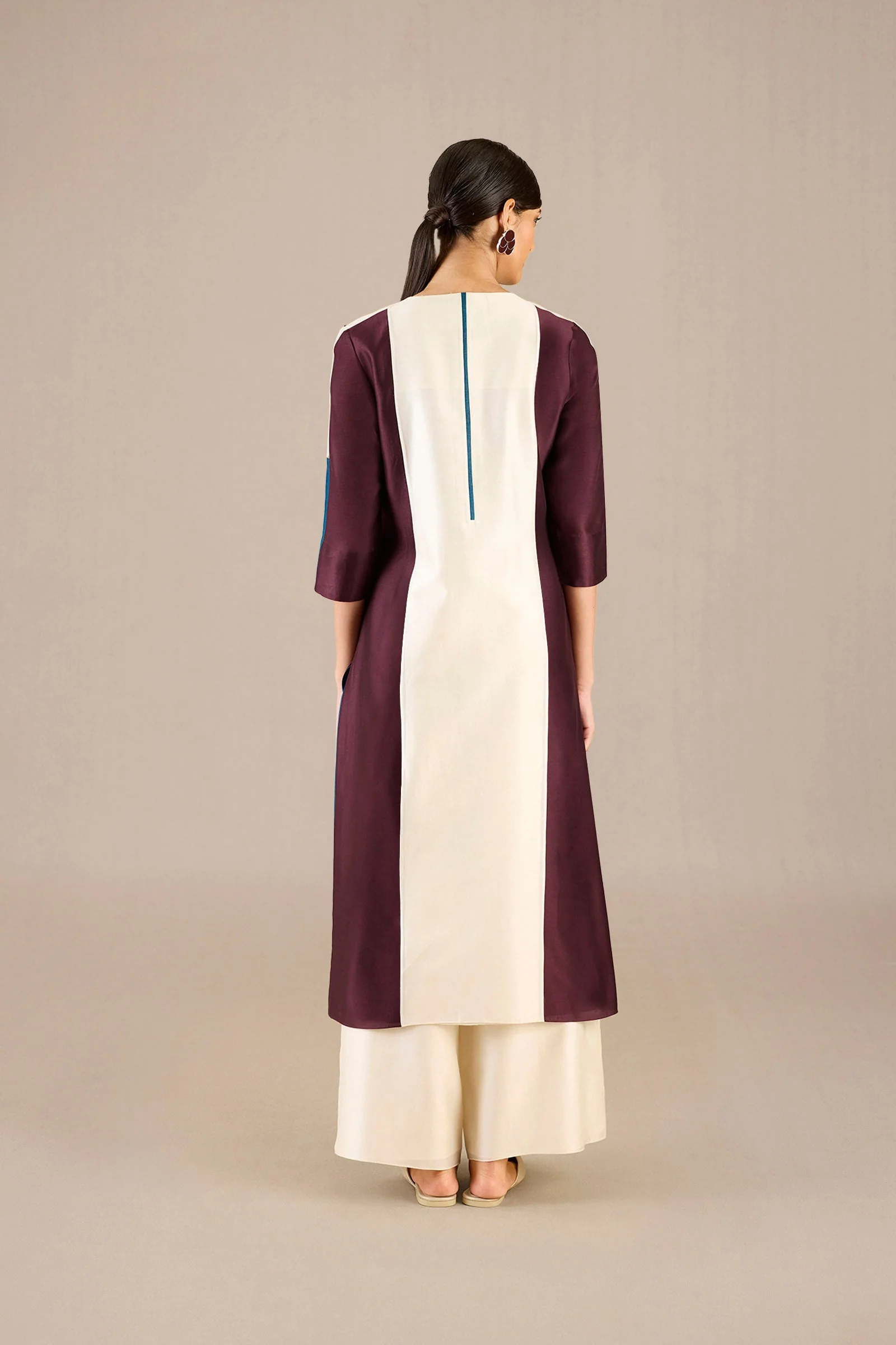Araiah Kurta Set - Image 8