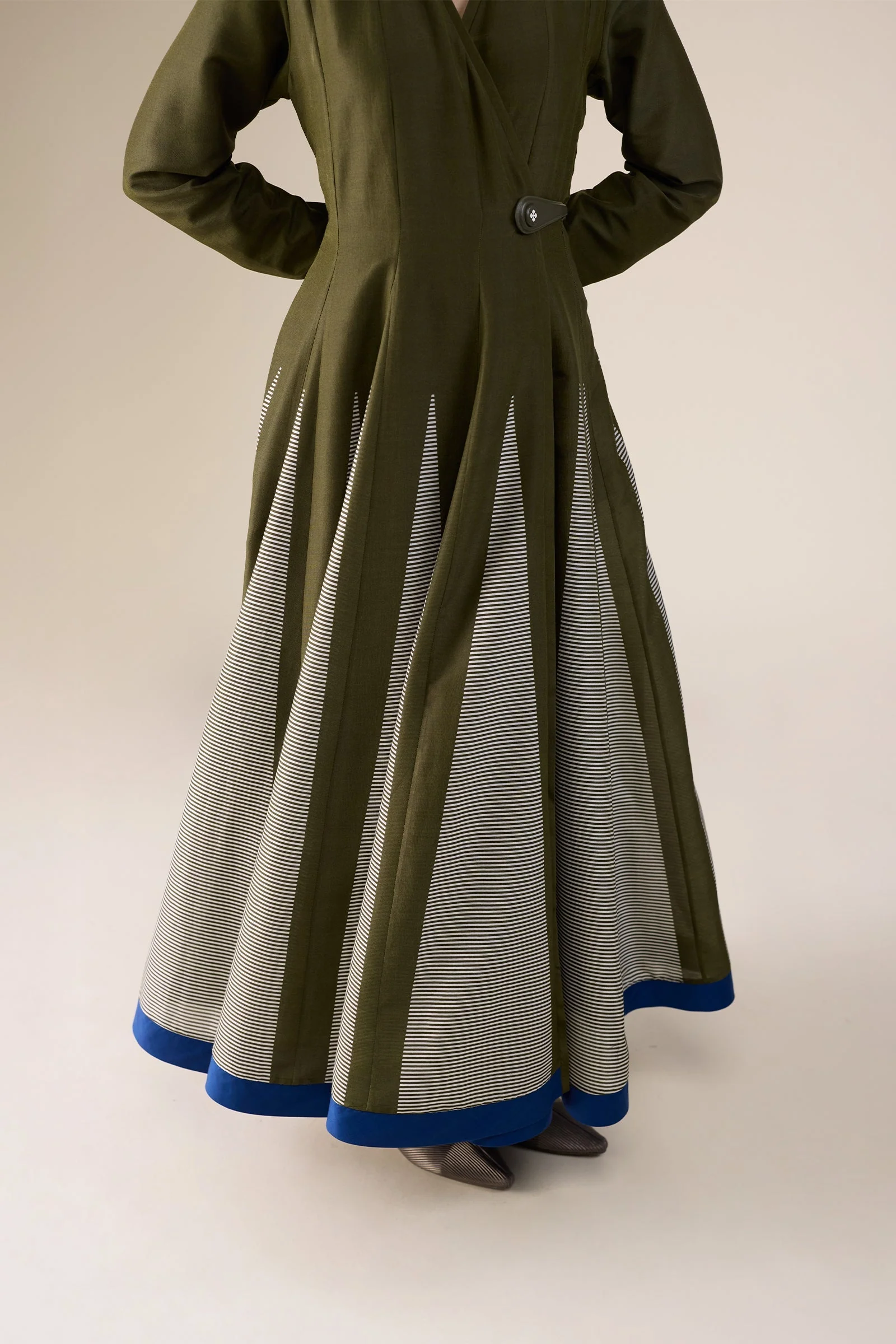 Asma Dress - Image 9