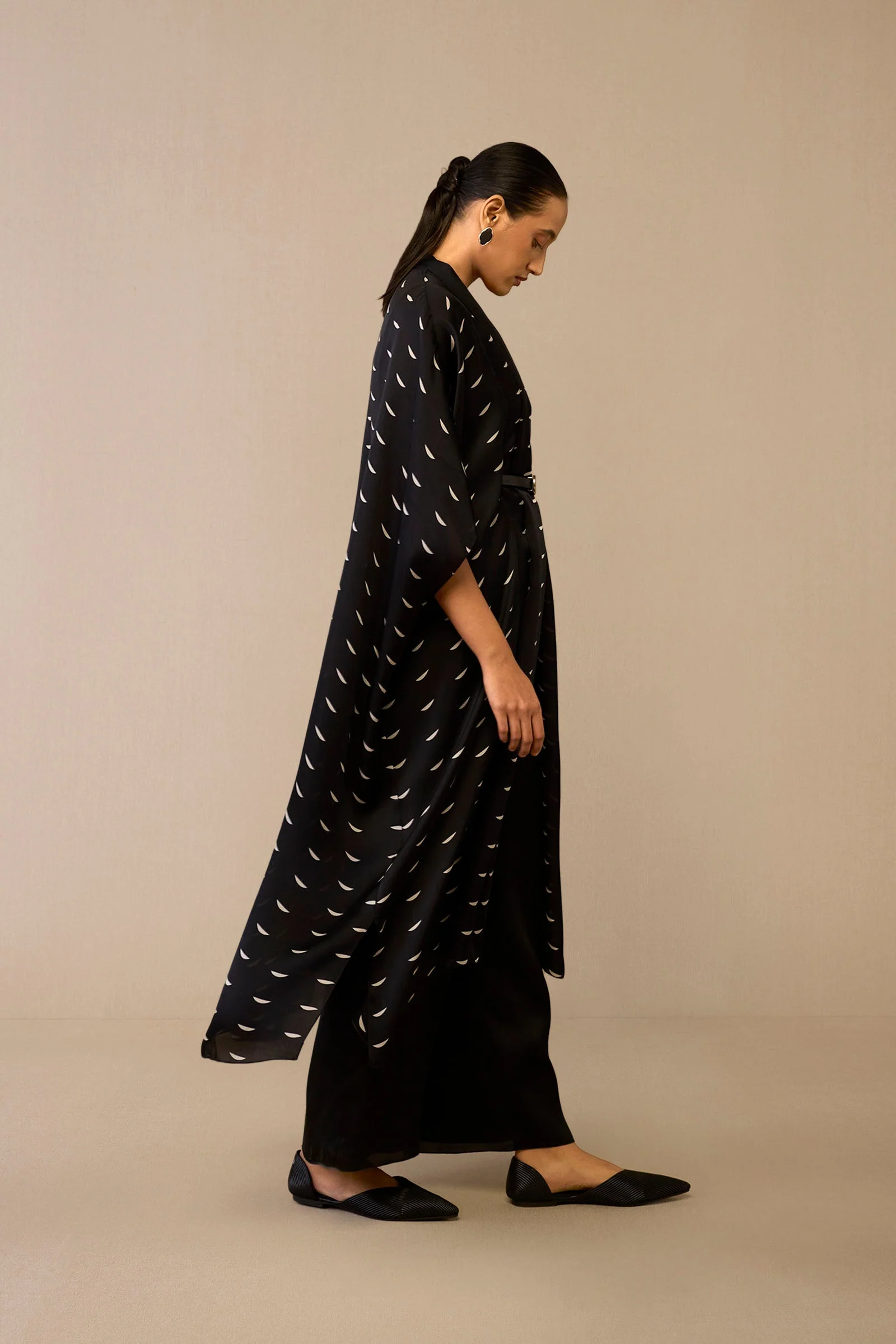 Dilkashi Cape Set - Image 10