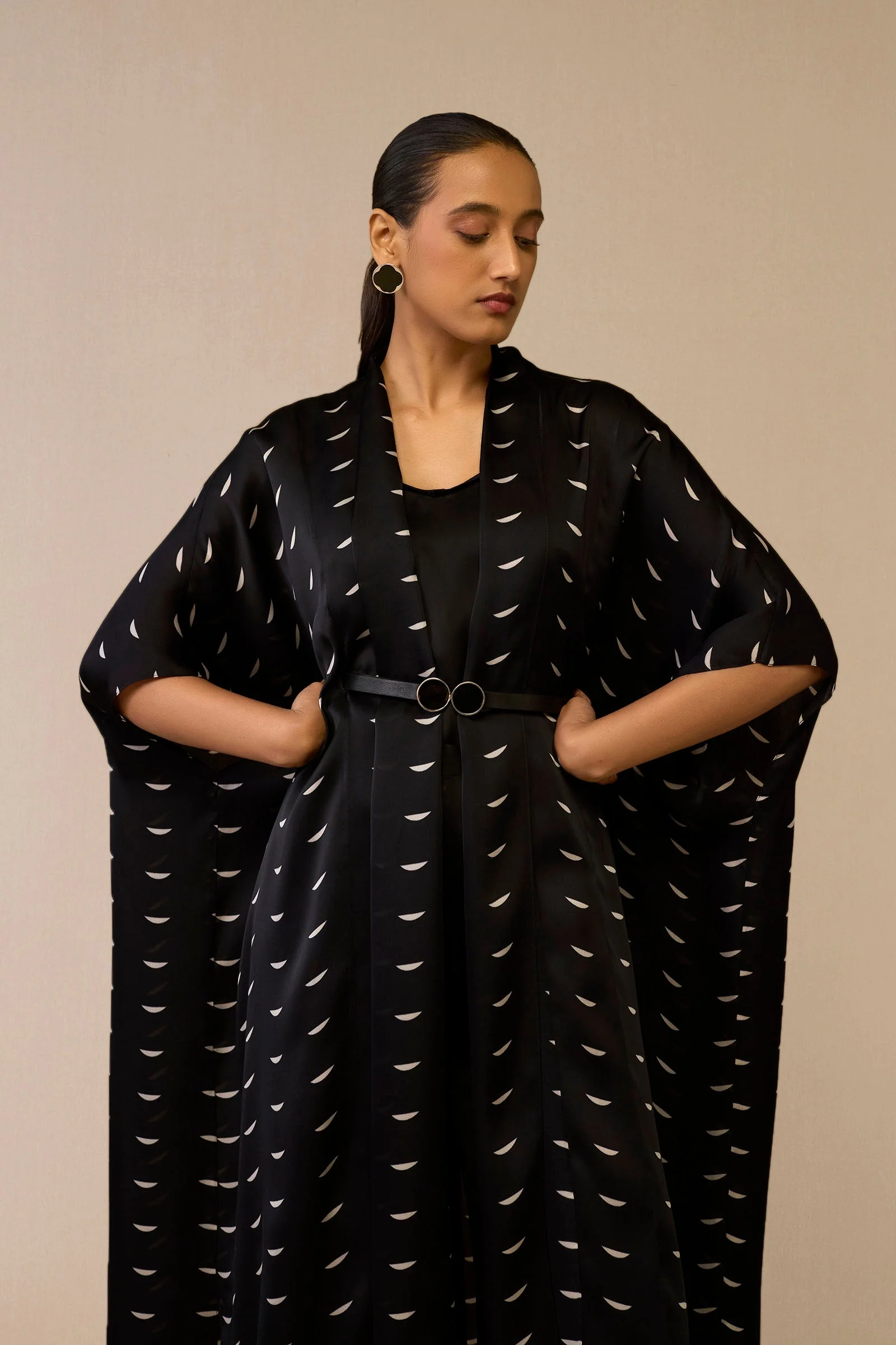 Dilkashi Cape Set - Image 6