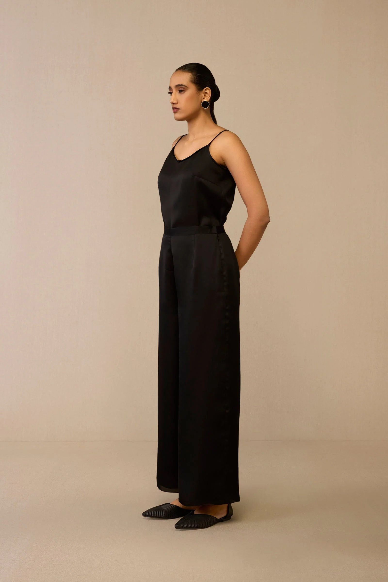 Dilkashi Cape Set - Image 9