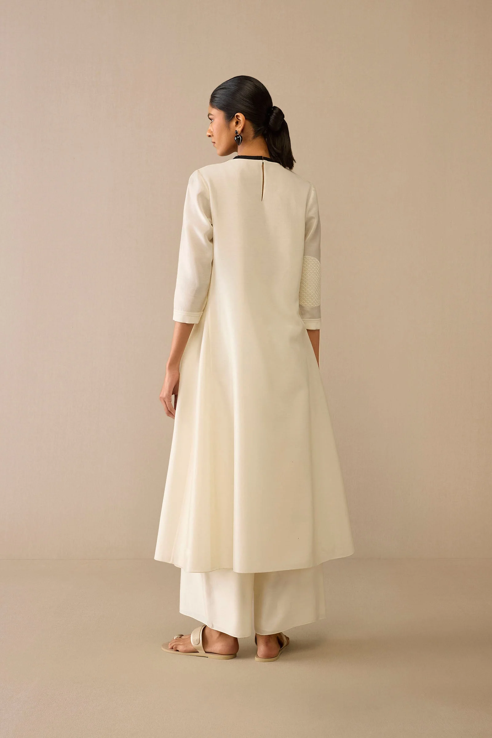 Dilkhush Kurta Set - Image 8