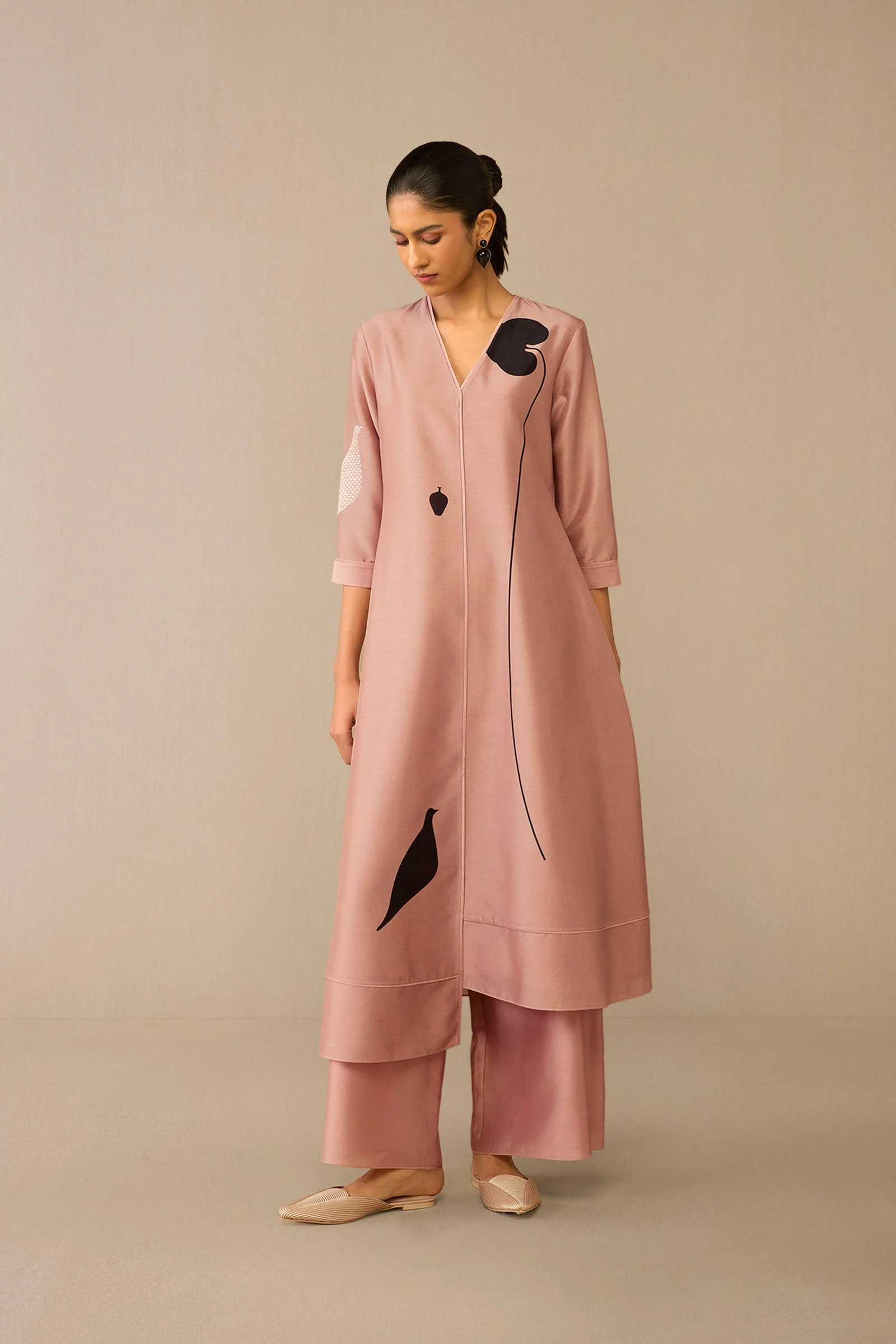 Dilruba Kurta Set - Image 7