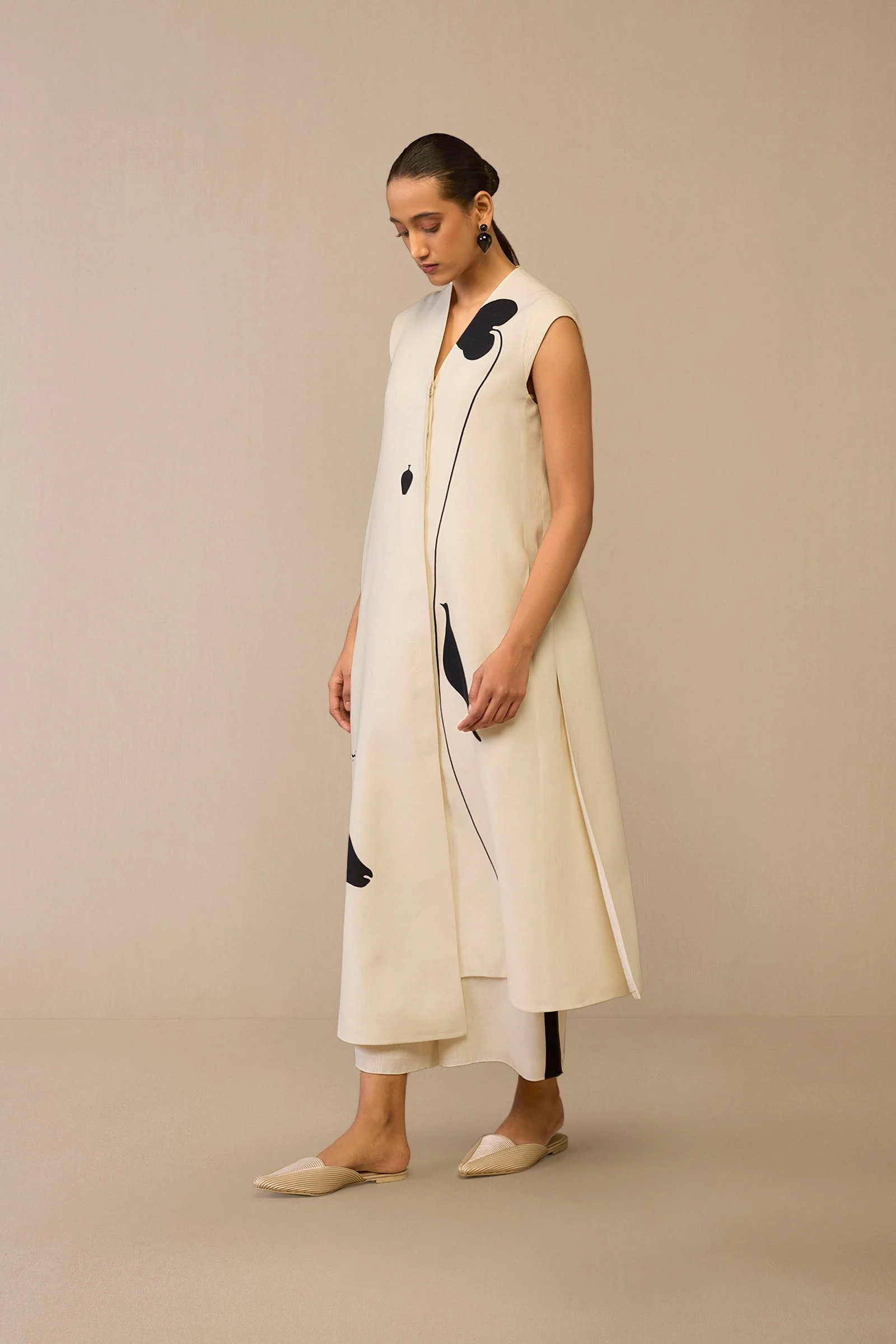 Dilshad Jacket Set - Image 7