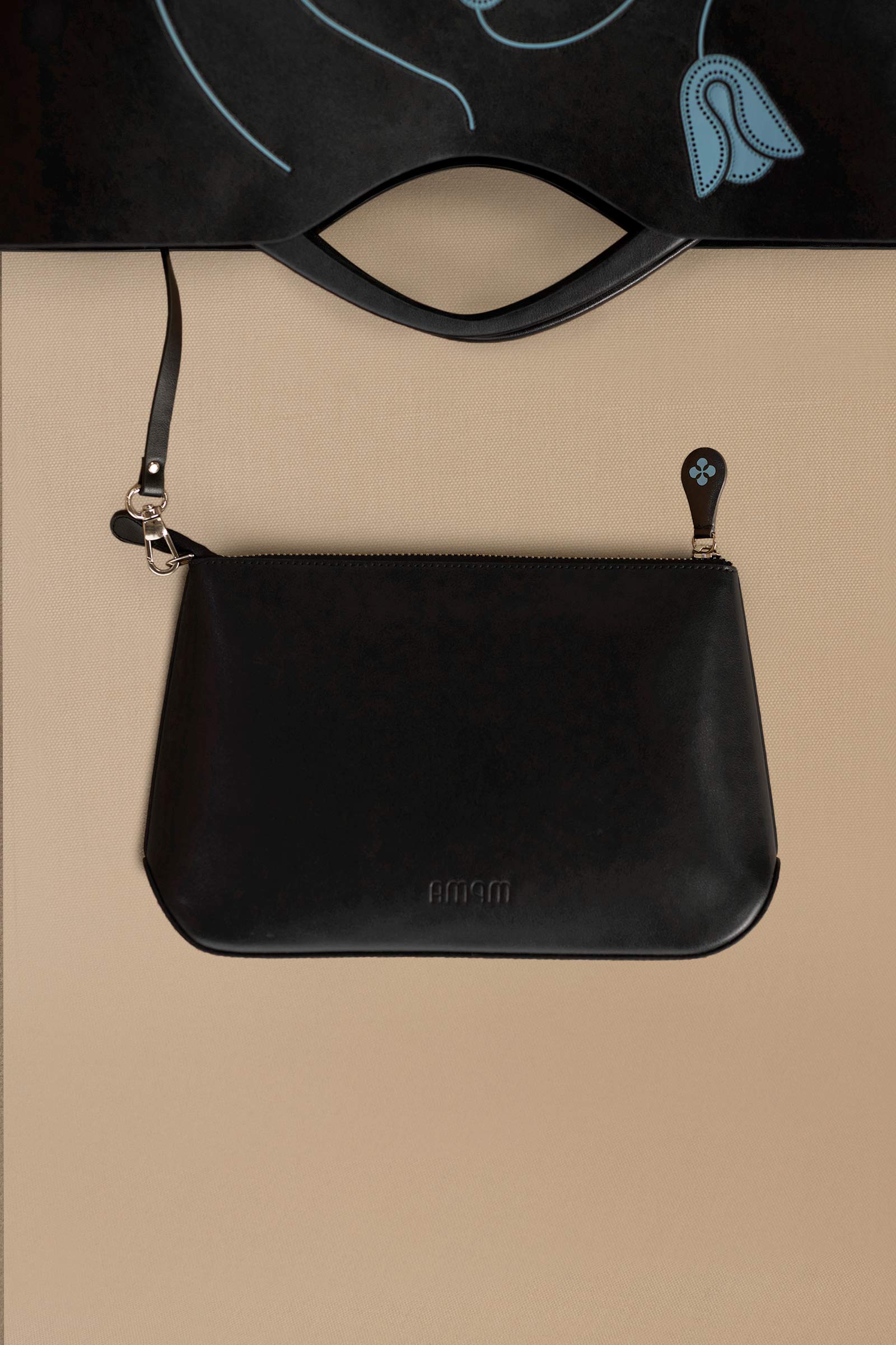 Era Pouch - Image 4