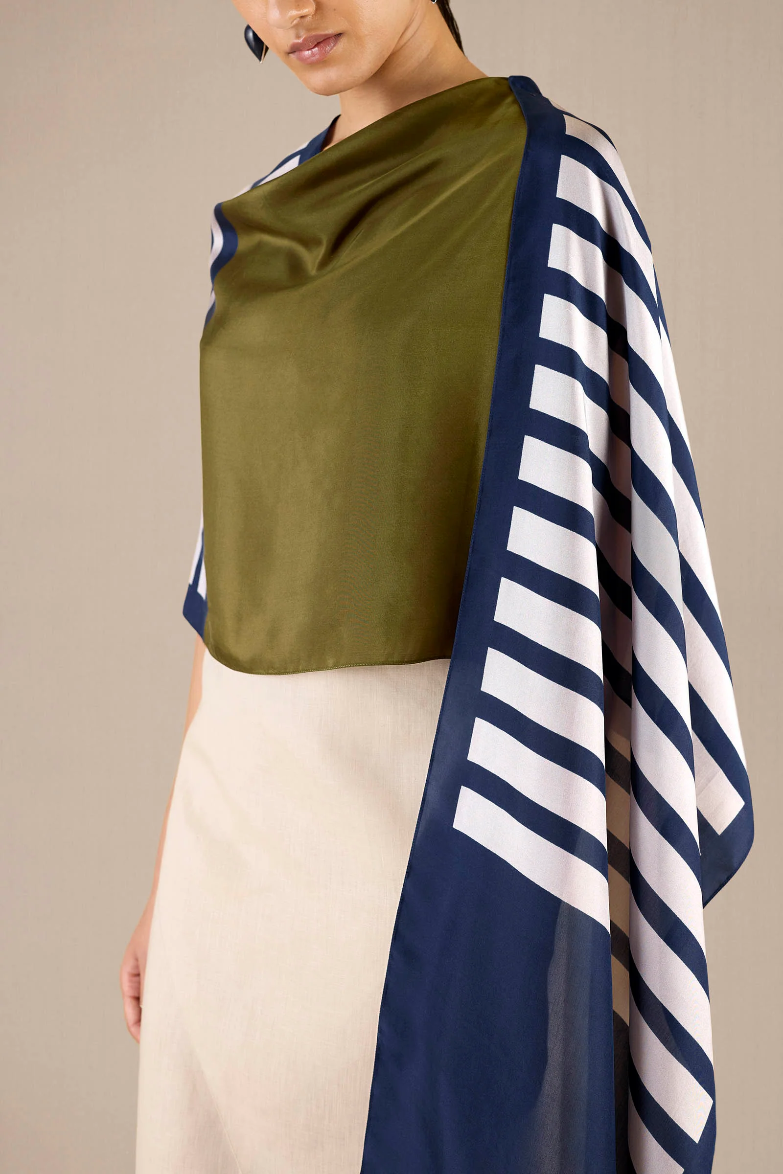 Irela Scarf - Image 3