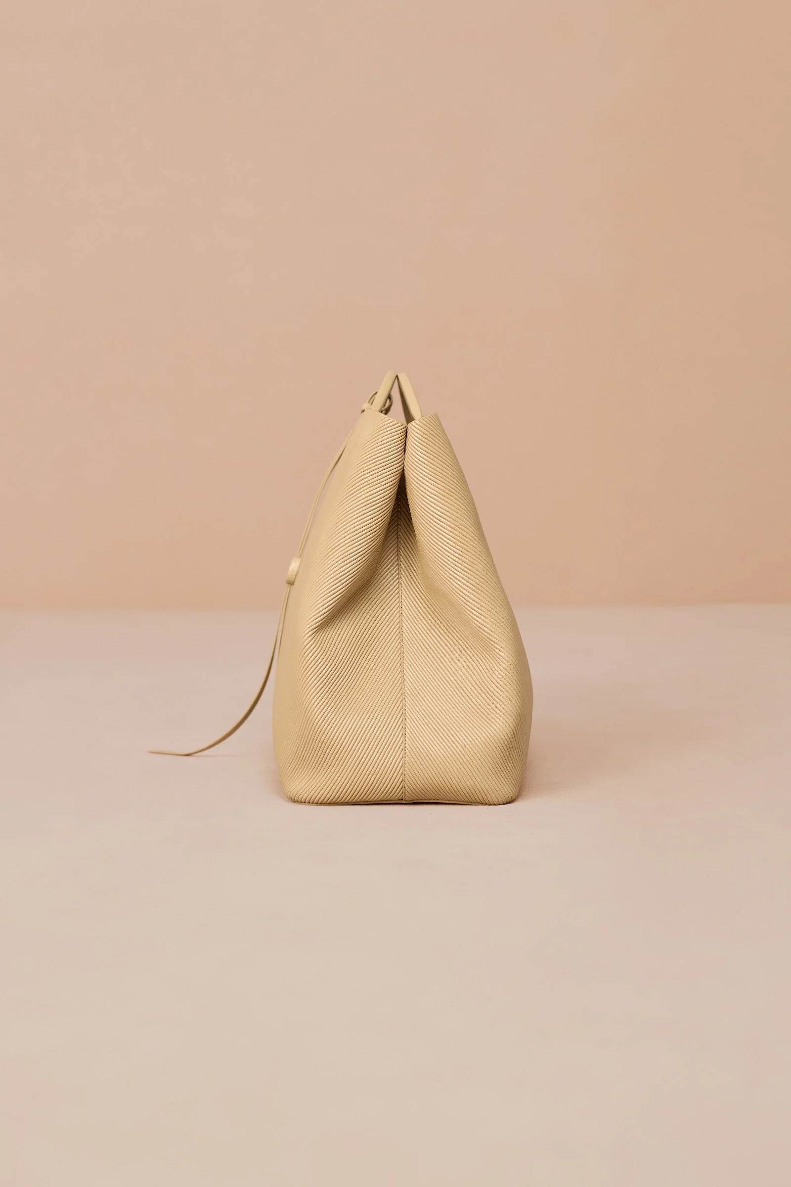 Liora Tote Bag - Image 7