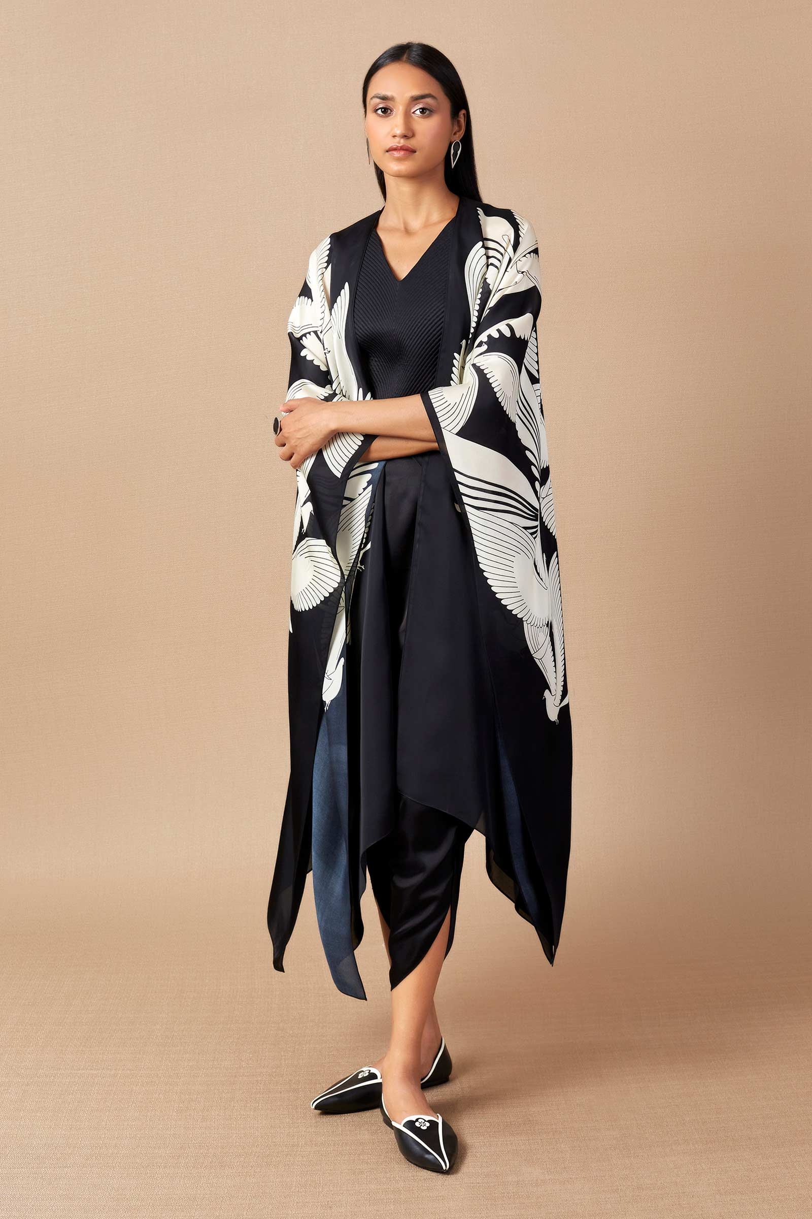Maynah Cape Set - Image 5