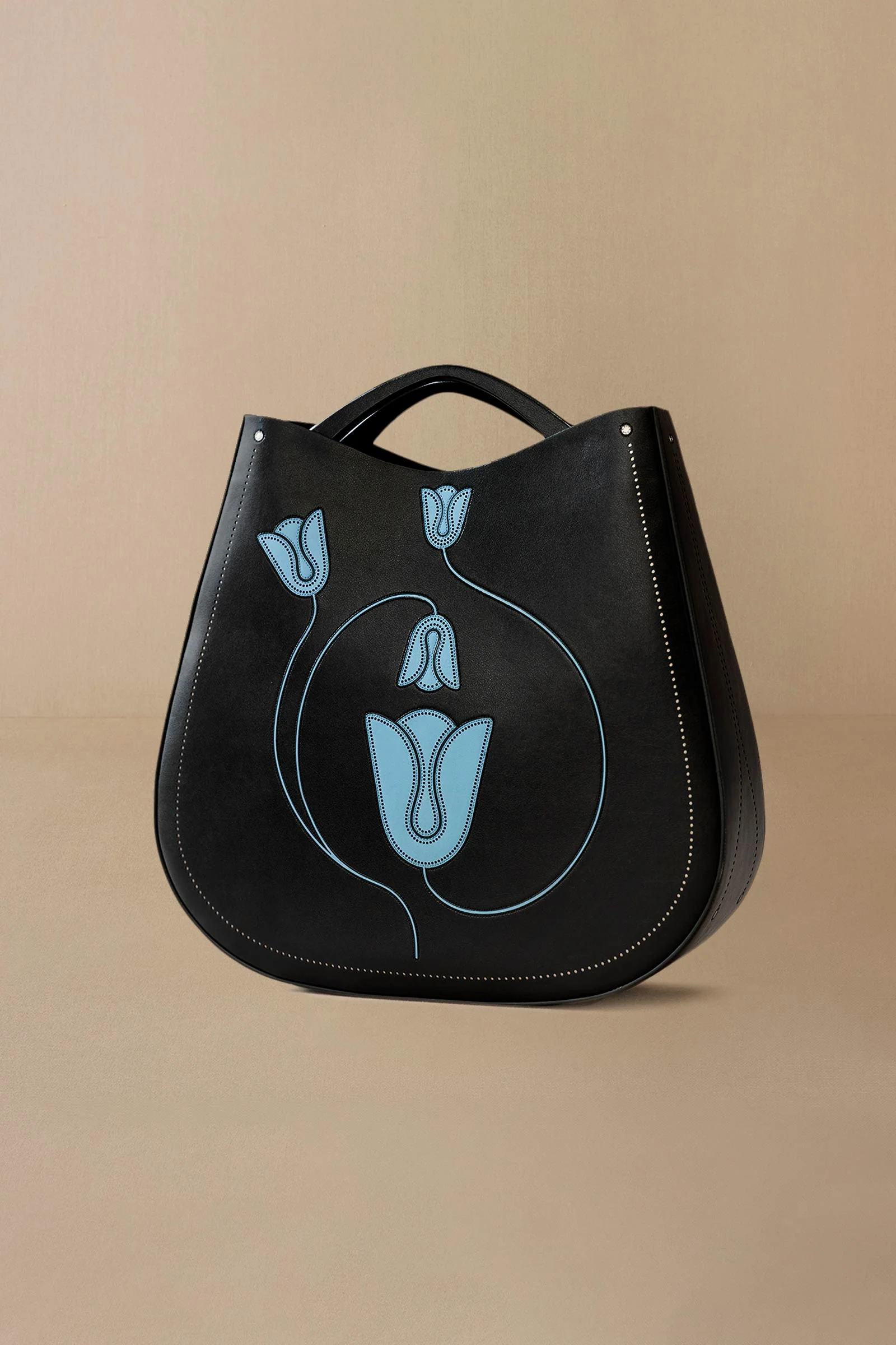 Mesina Tote Bag - Image 4