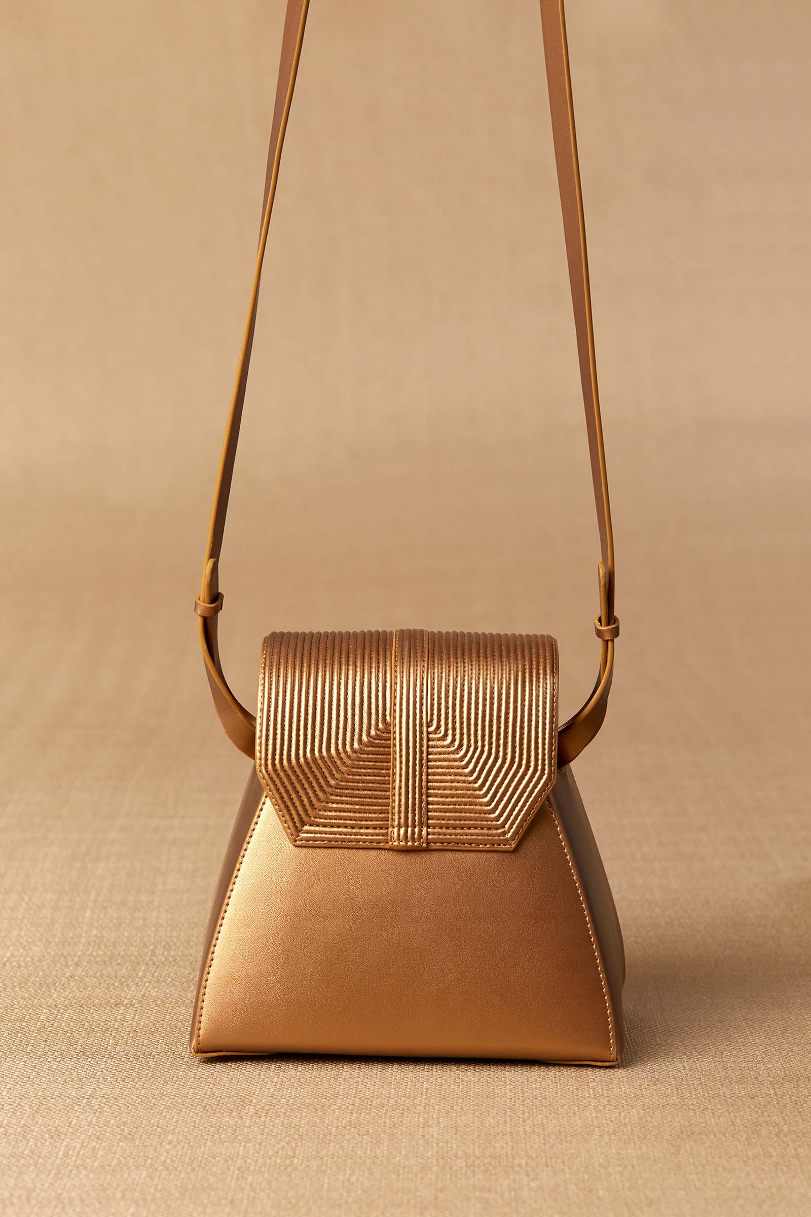 Naia Shoulder Bag - Image 5