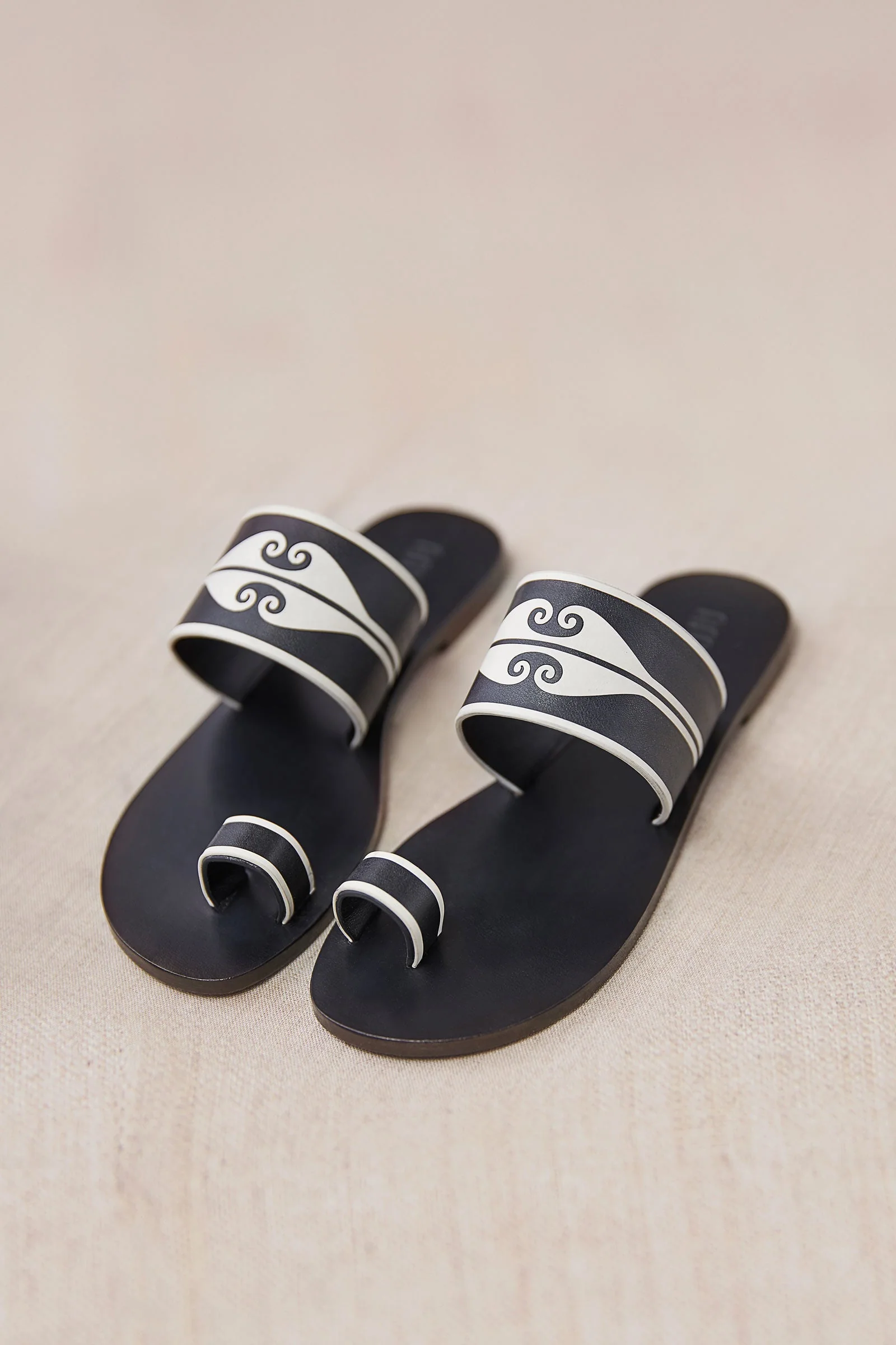Naz Slip Ons - Image 5