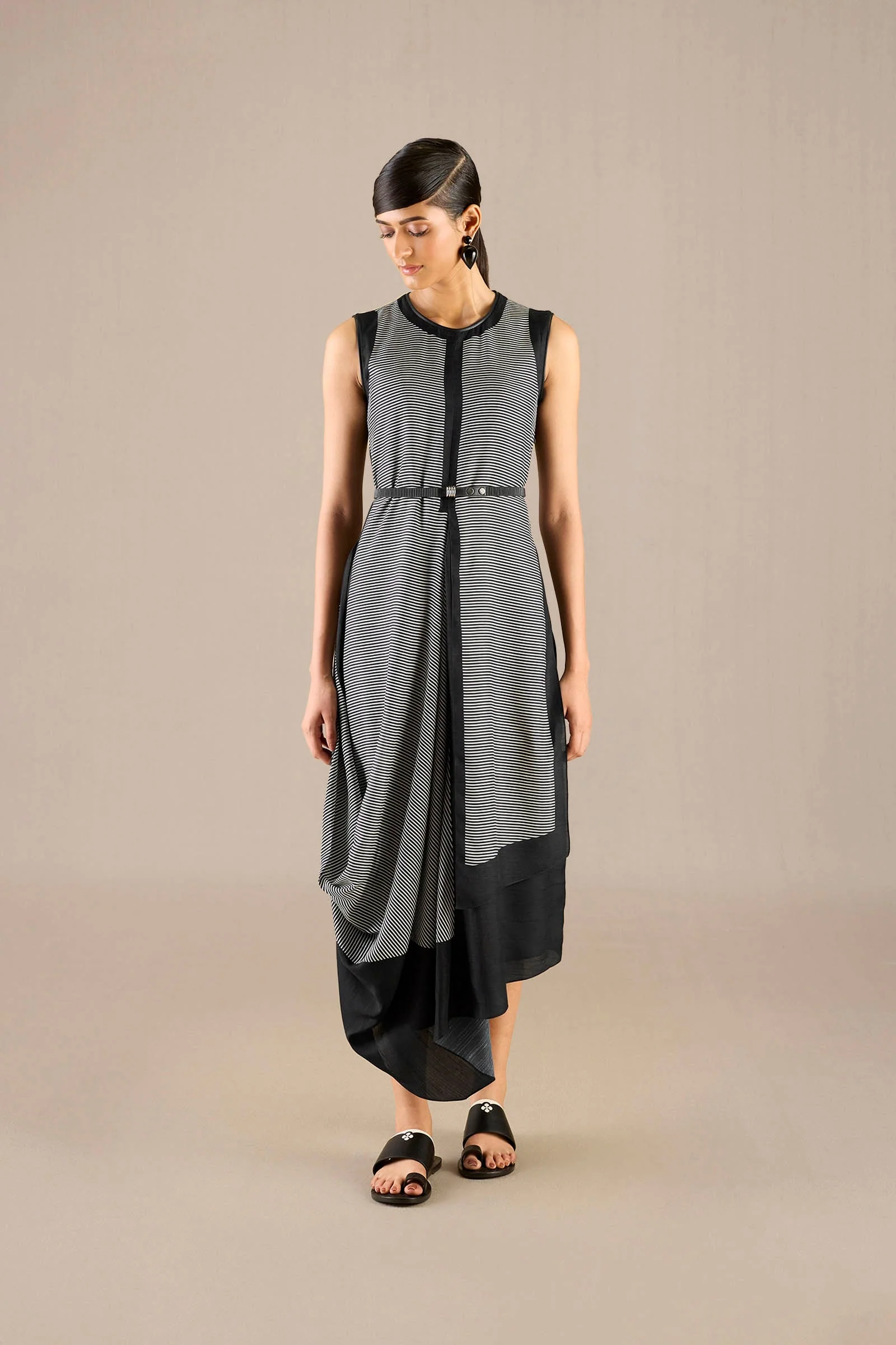 Riha Cape Set - Image 7