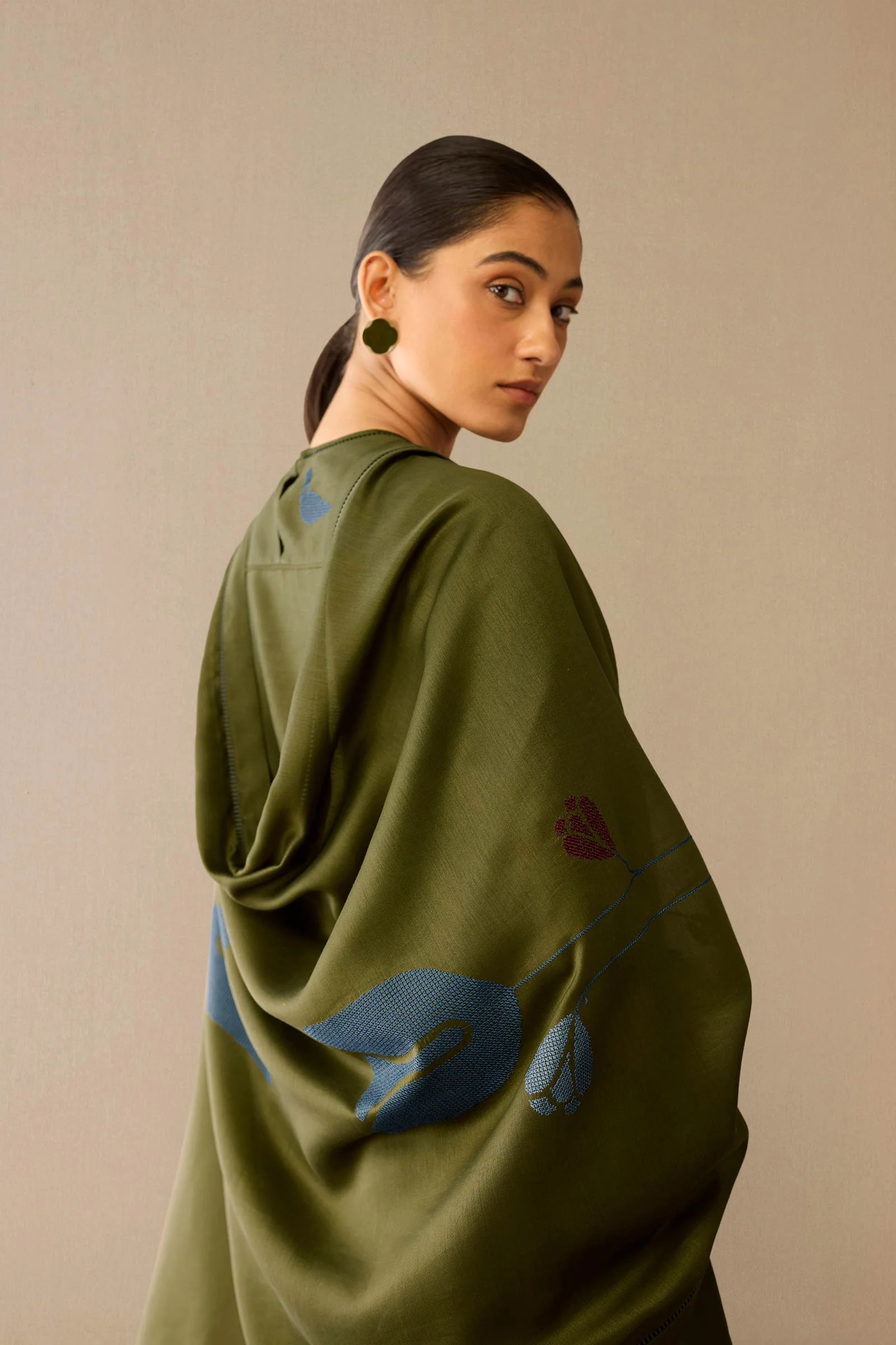 Samreen Kurta Set - Image 7