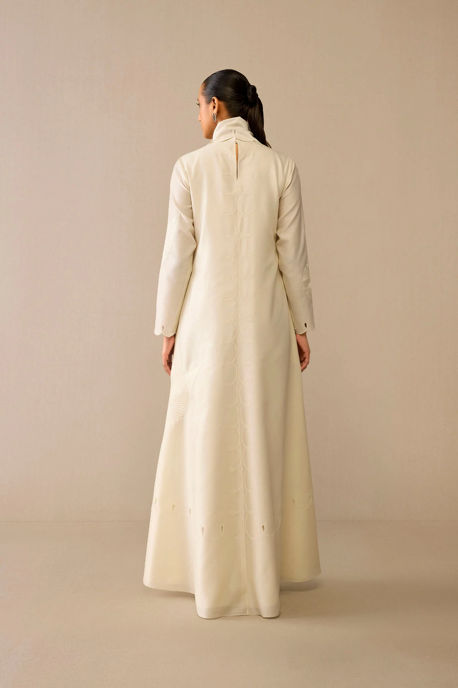 Zainat Dress - Image 11
