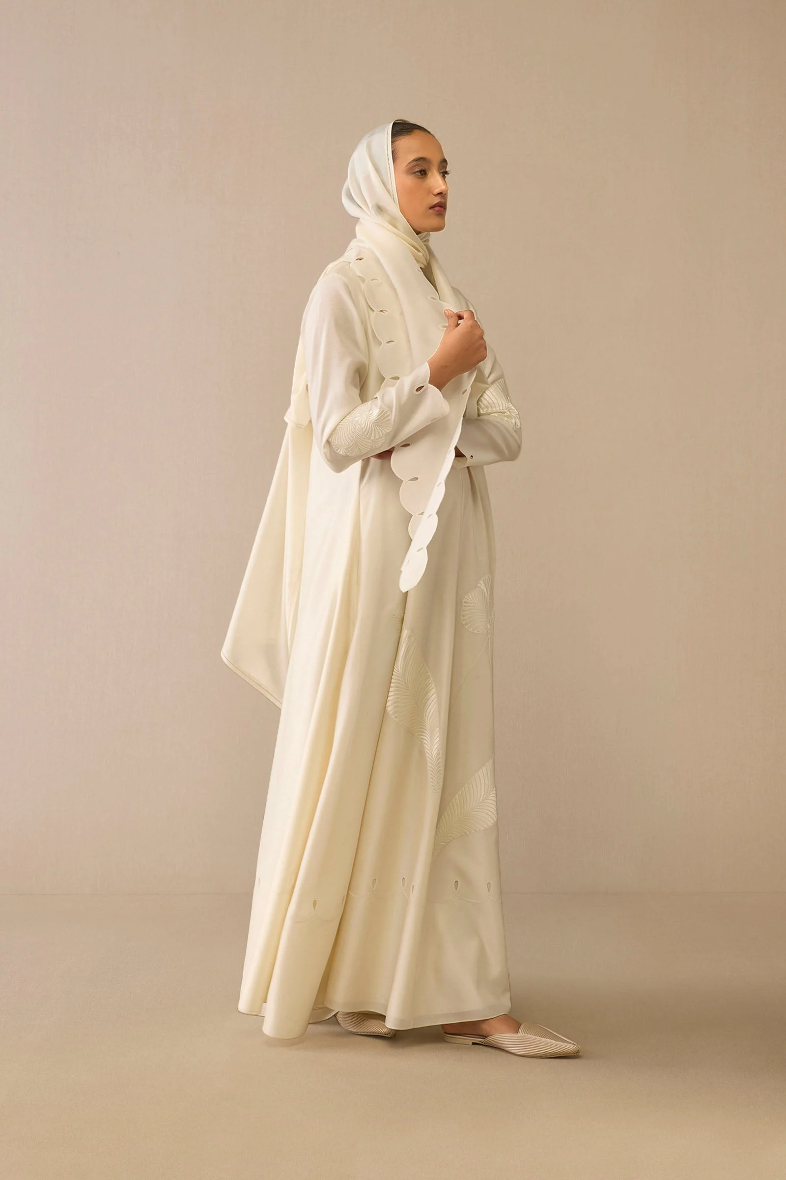 Zainat Dress - Image 8